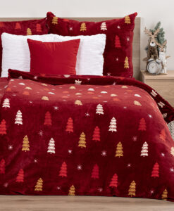 <a href="https://www.4home.sk/4home-obliecky-mikroflanel-crimson-woods-140-x-220-cm-70-x-90-cm/?utm_source=dgt&a_aid=58831d906cd41&a_bid=da02a38e">